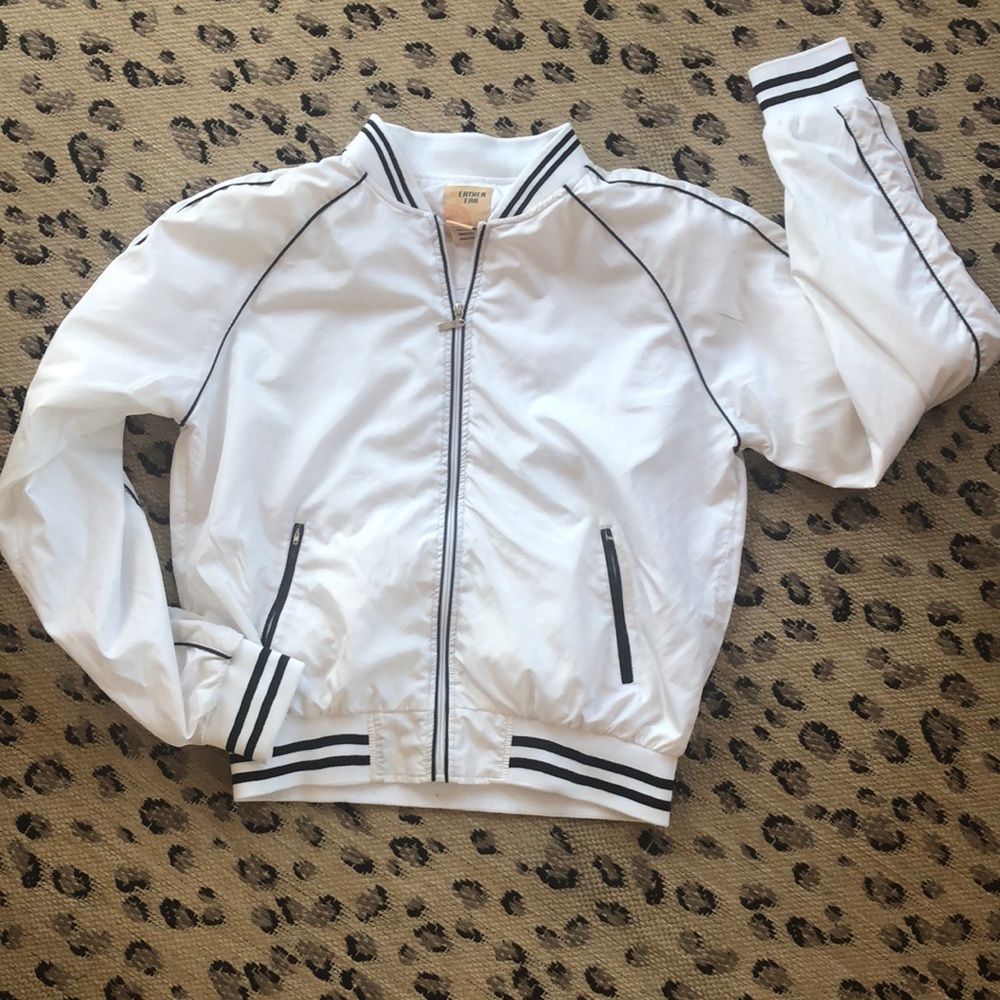 Windbreaker💨